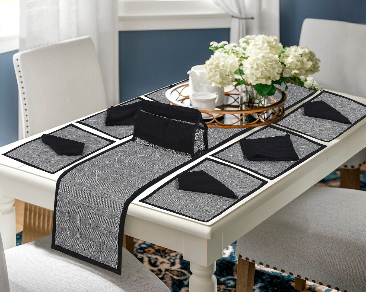 QUILTED 14 PCS TABLE RUNNER SET